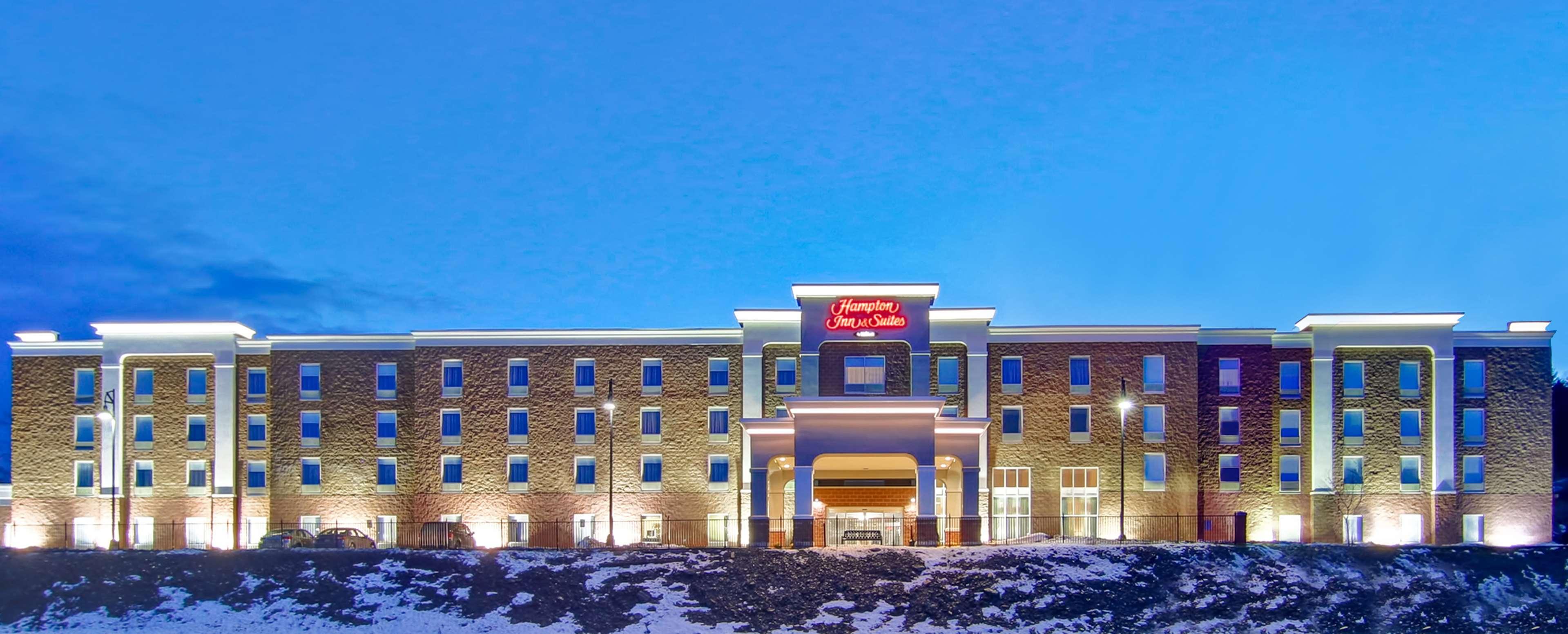 Hampton Inn & Suites Saint John Exteriör bild